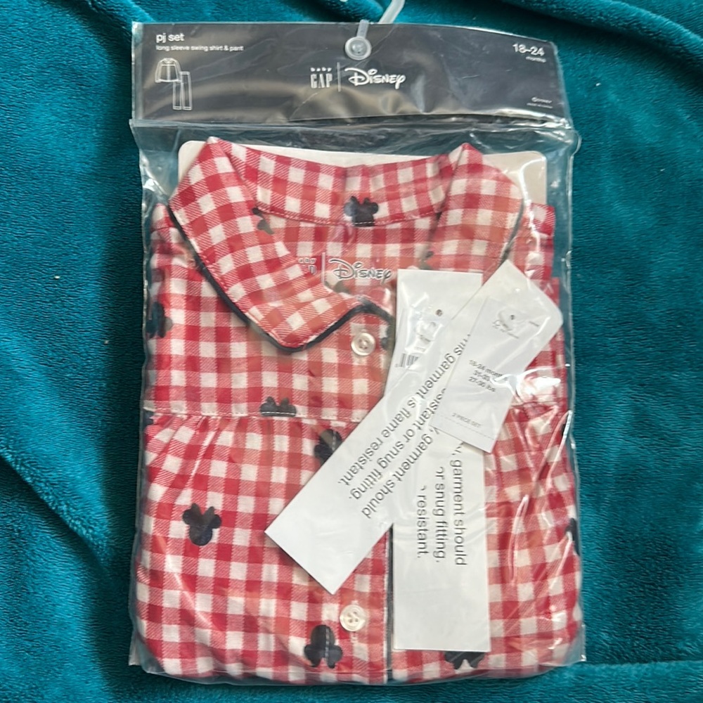 Baby gap 2 piece Minnie Mouse pijamas